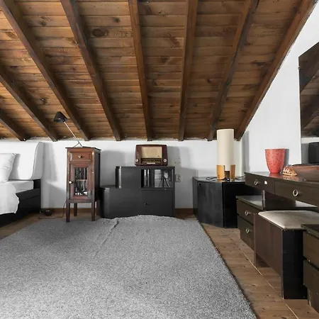 Holiday home #luxlikehome Traditional Country House *