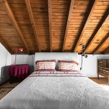 Holiday home #luxlikehome Traditional Country House Toroni